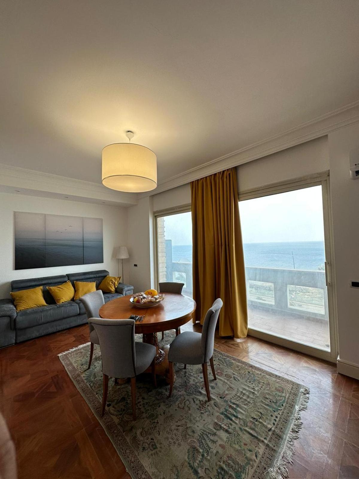 Perla Marina Sea View Apartment Katanya Dış mekan fotoğraf