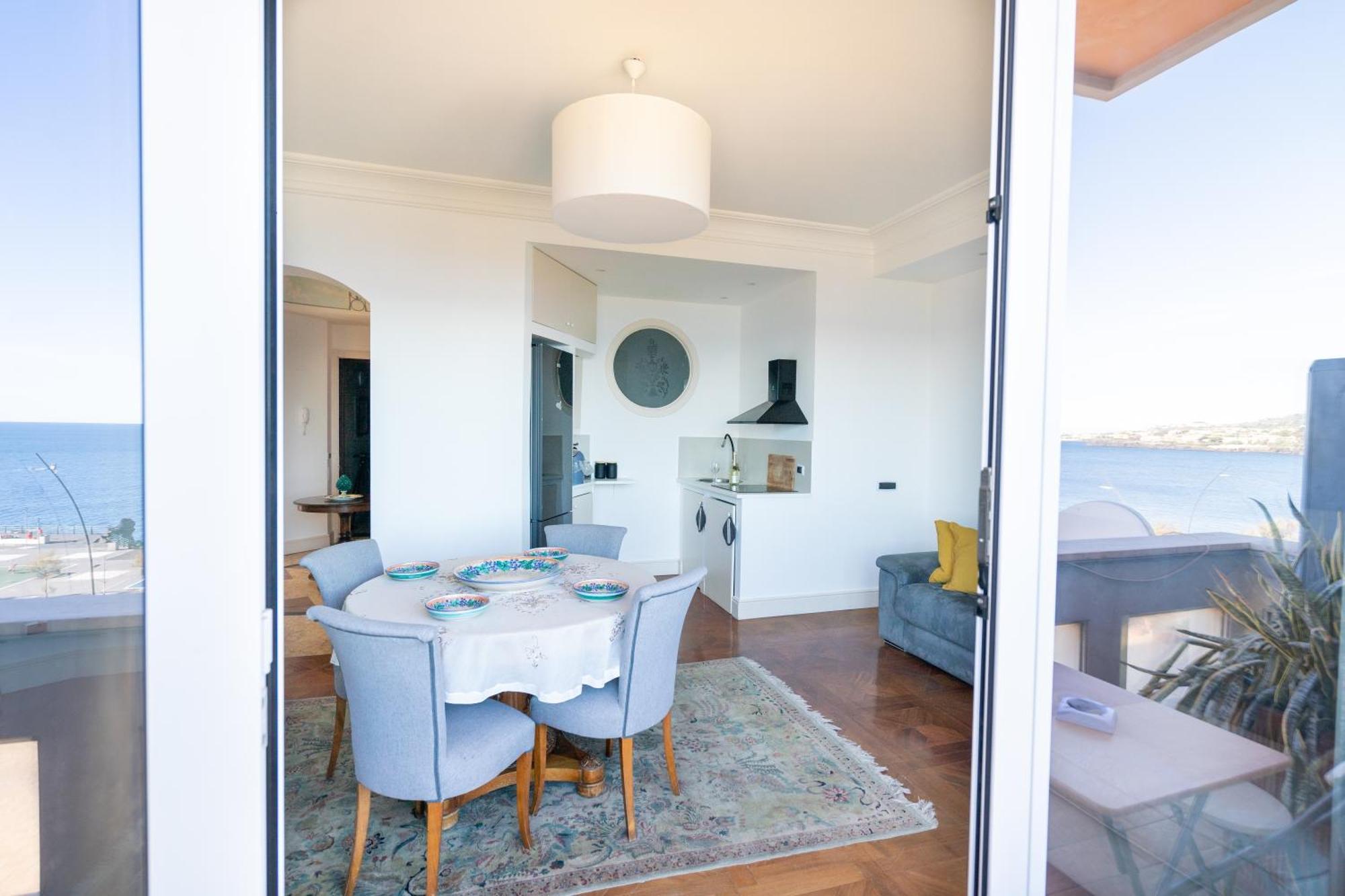Perla Marina Sea View Apartment Katanya Dış mekan fotoğraf