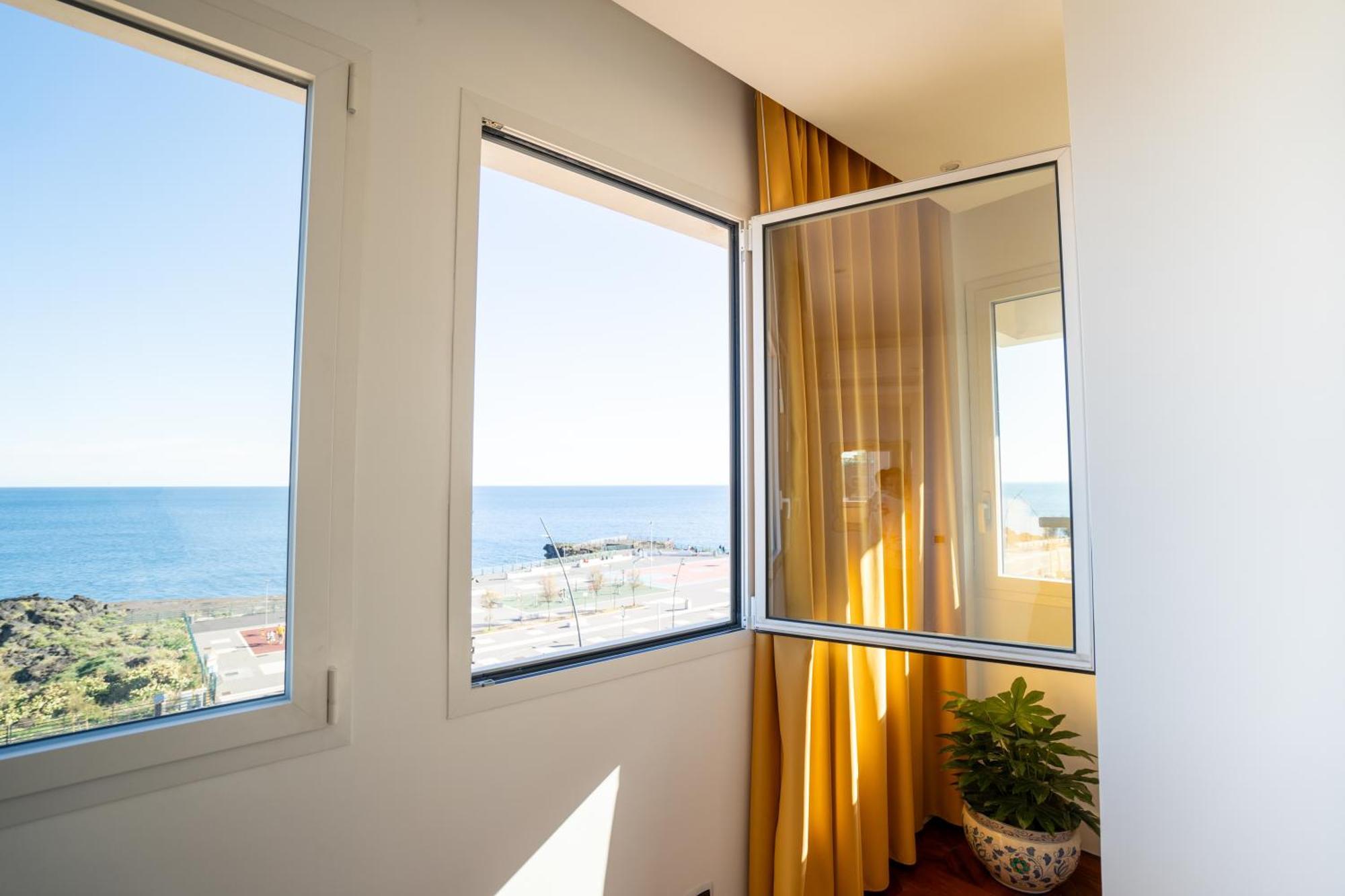 Perla Marina Sea View Apartment Katanya Dış mekan fotoğraf