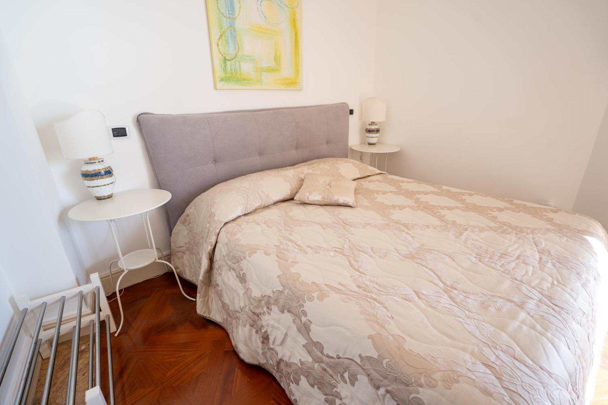 Perla Marina Sea View Apartment Katanya Dış mekan fotoğraf